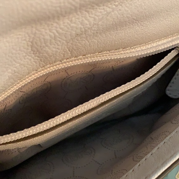 Michael Kors Clutch - Picture 10 of 10